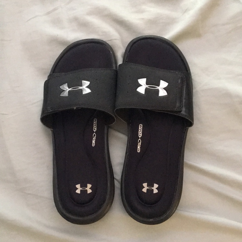 Under Armour Black Slides/Flip Flops